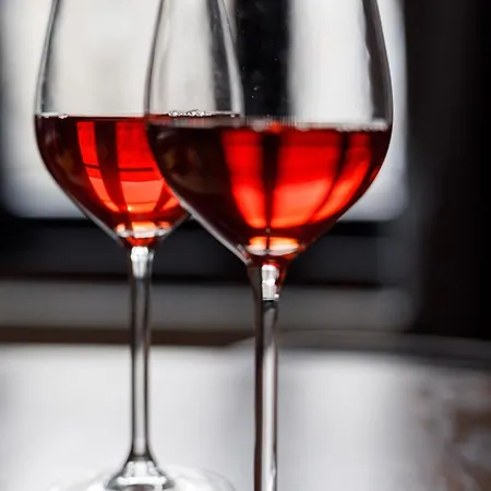 Close-central - Main Rail Station - Kosciuszki 28 * Wroclaw