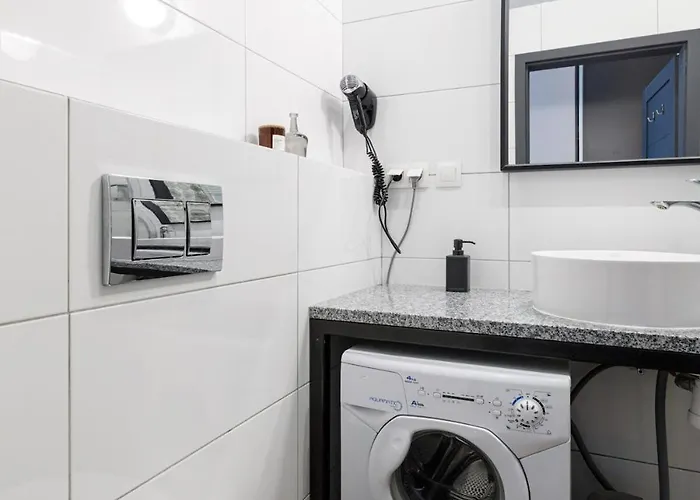 Close-central - Main Rail Station - Kosciuszki 28 Wrocław