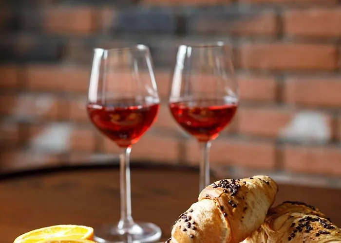 Close-central - Main Rail Station - Kosciuszki 28